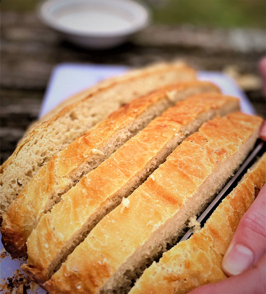 How to cook campfire bread